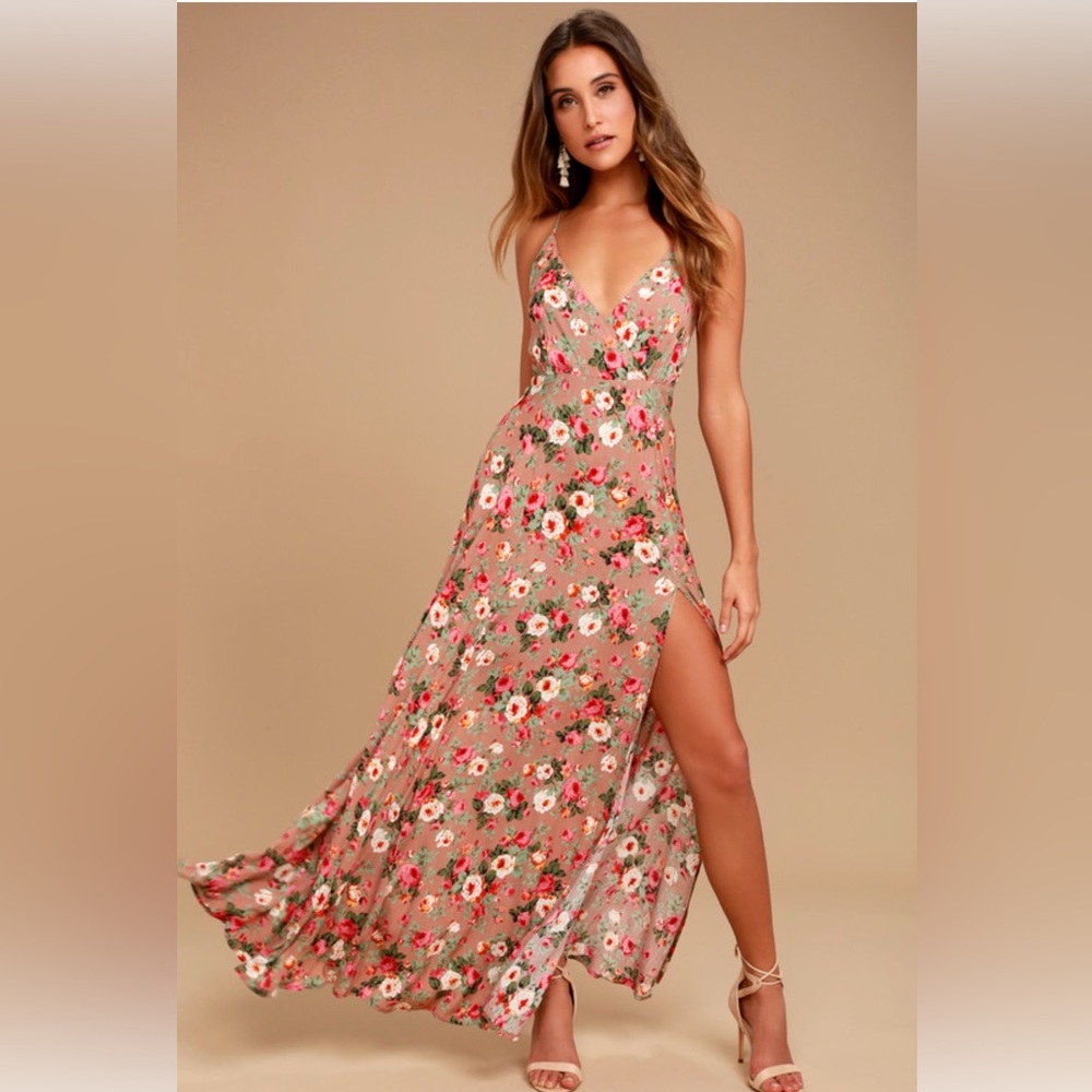 Lulu’s Floral Maxi Dress with Slit